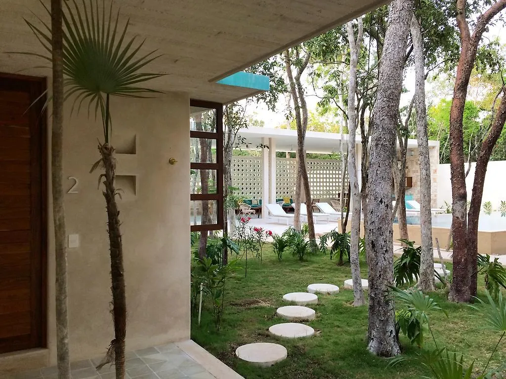 Hotel Tiki Tiki Tulum Pueblo
