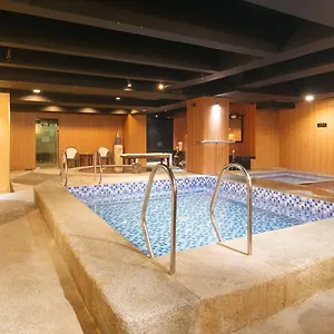 https://reddoorz-premium-at-jjimjbang-spa.angeleshotels.net